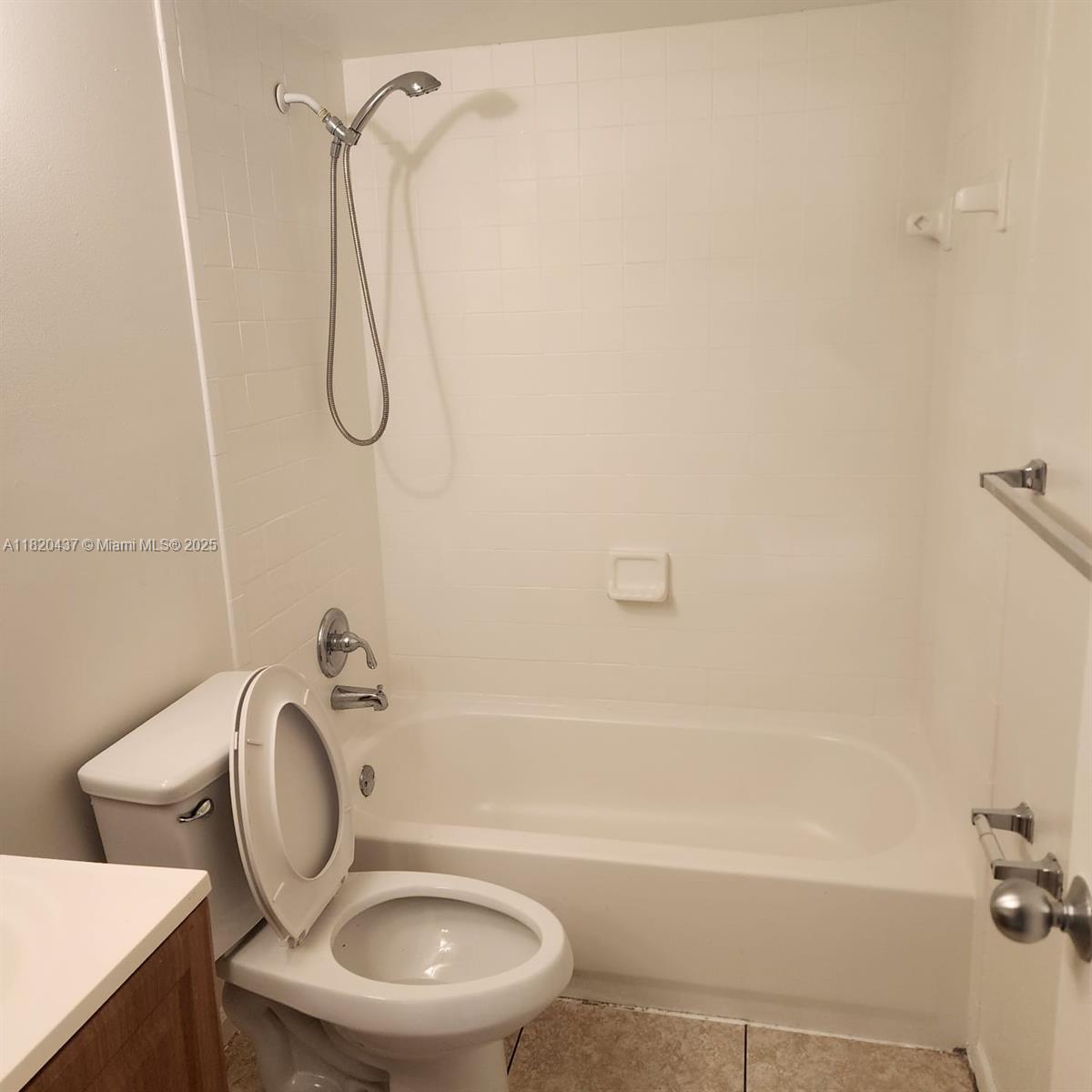 MIRAMAR CLUB CONDOMINIUM - Residential