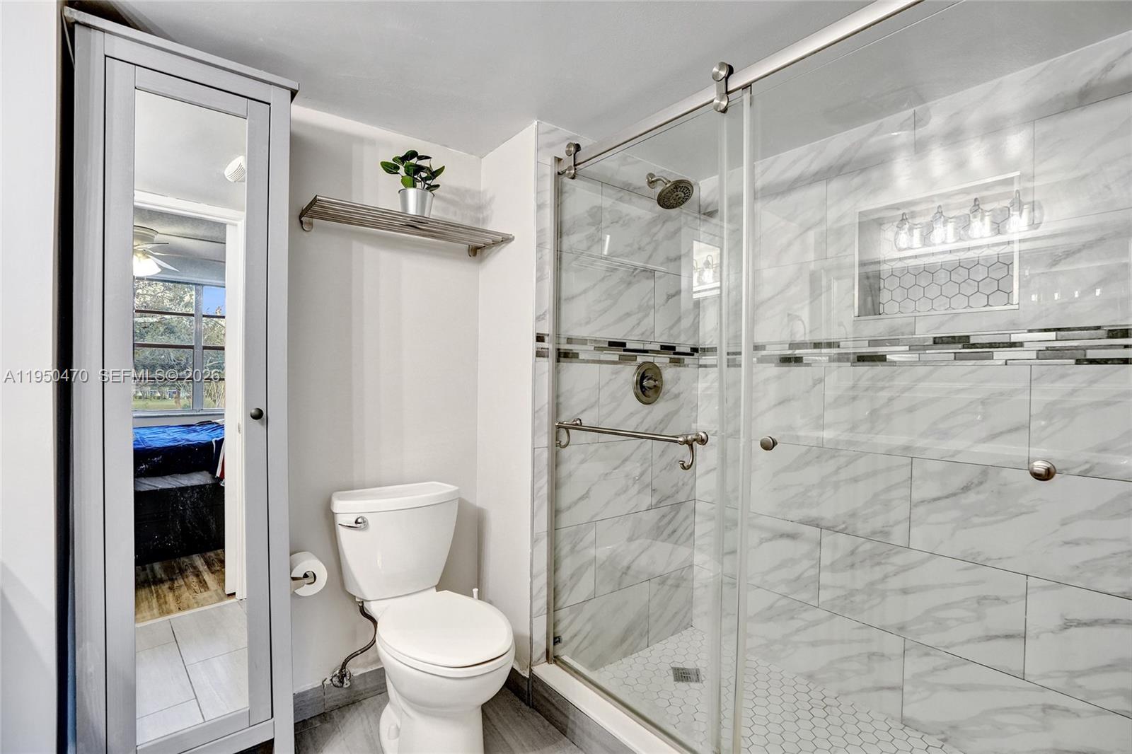 LIVE OAK CONDO TEN - Residential