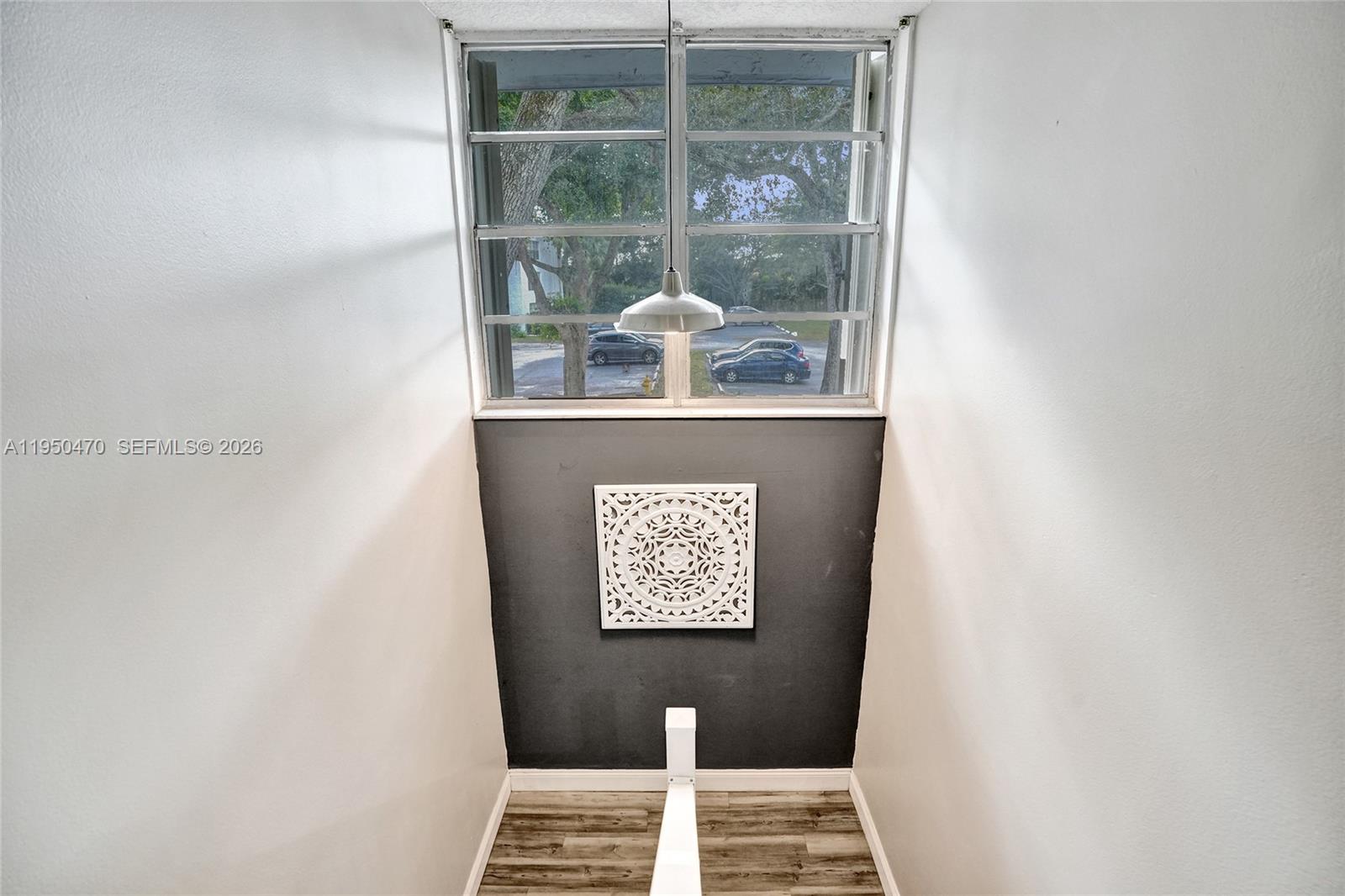 LIVE OAK CONDO TEN - Residential