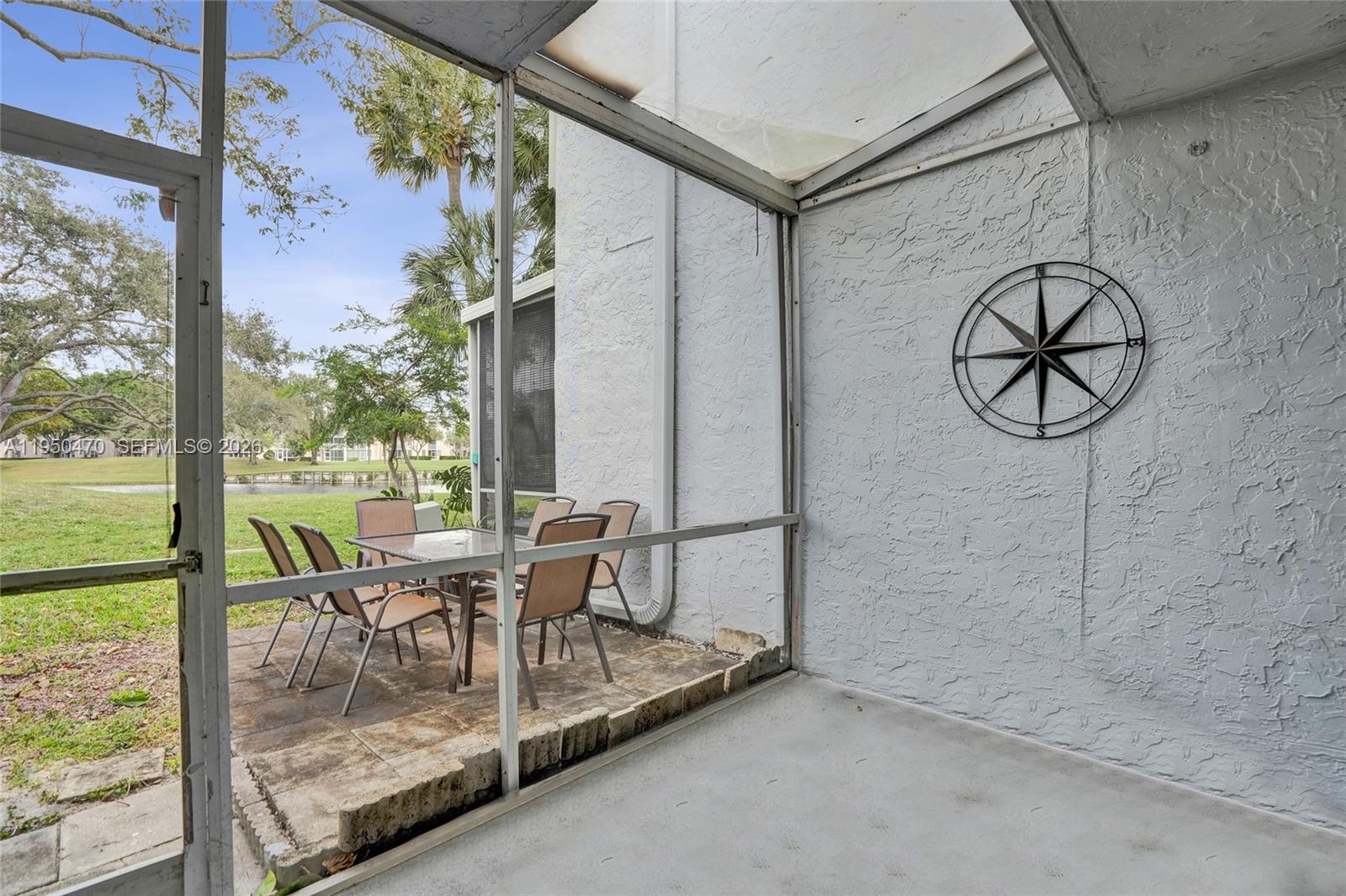LIVE OAK CONDO TEN - Residential