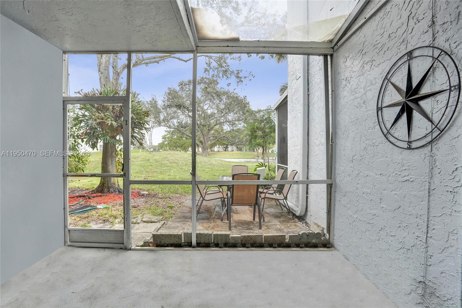 LIVE OAK CONDO TEN - Residential