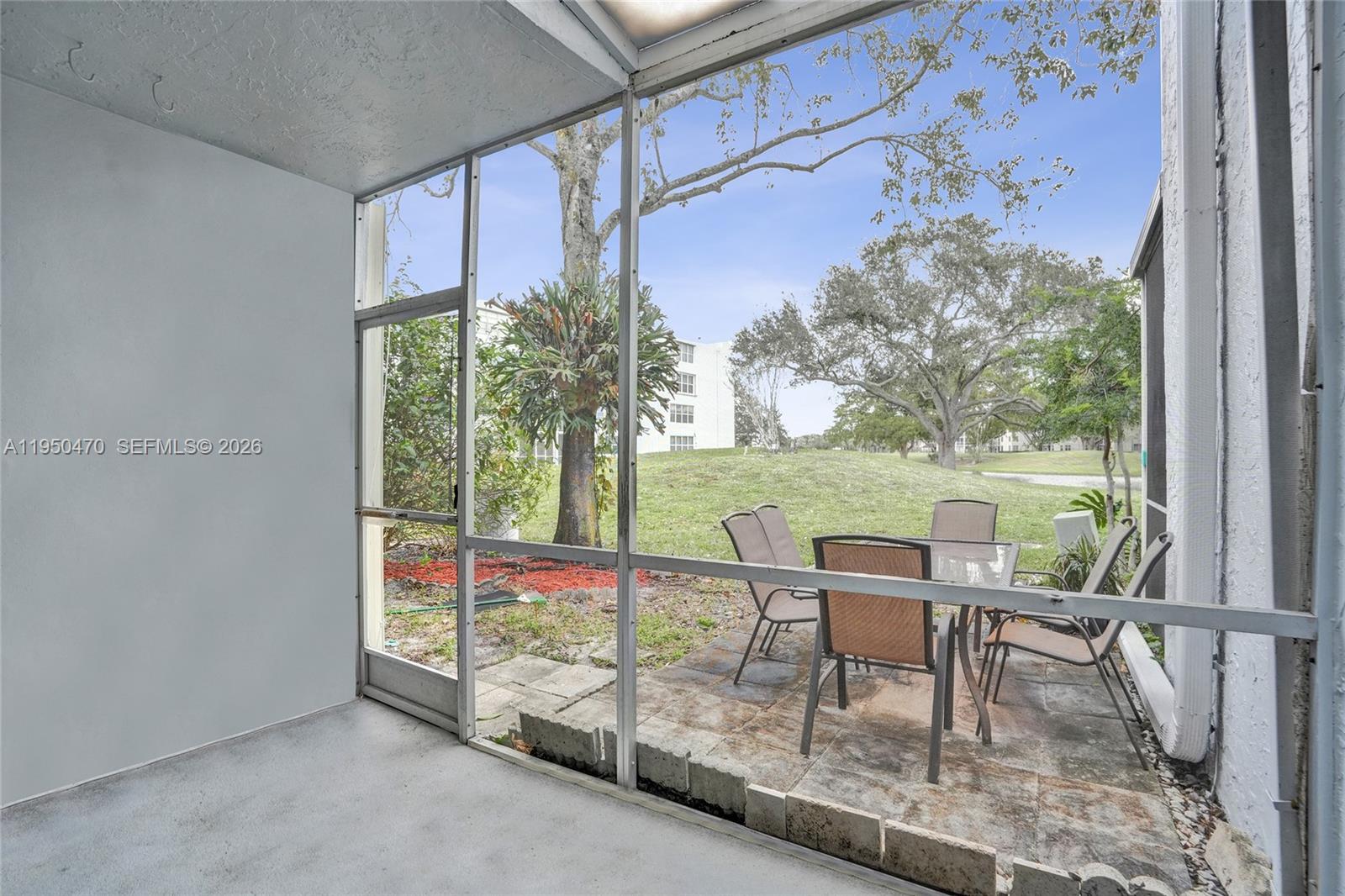 LIVE OAK CONDO TEN - Residential