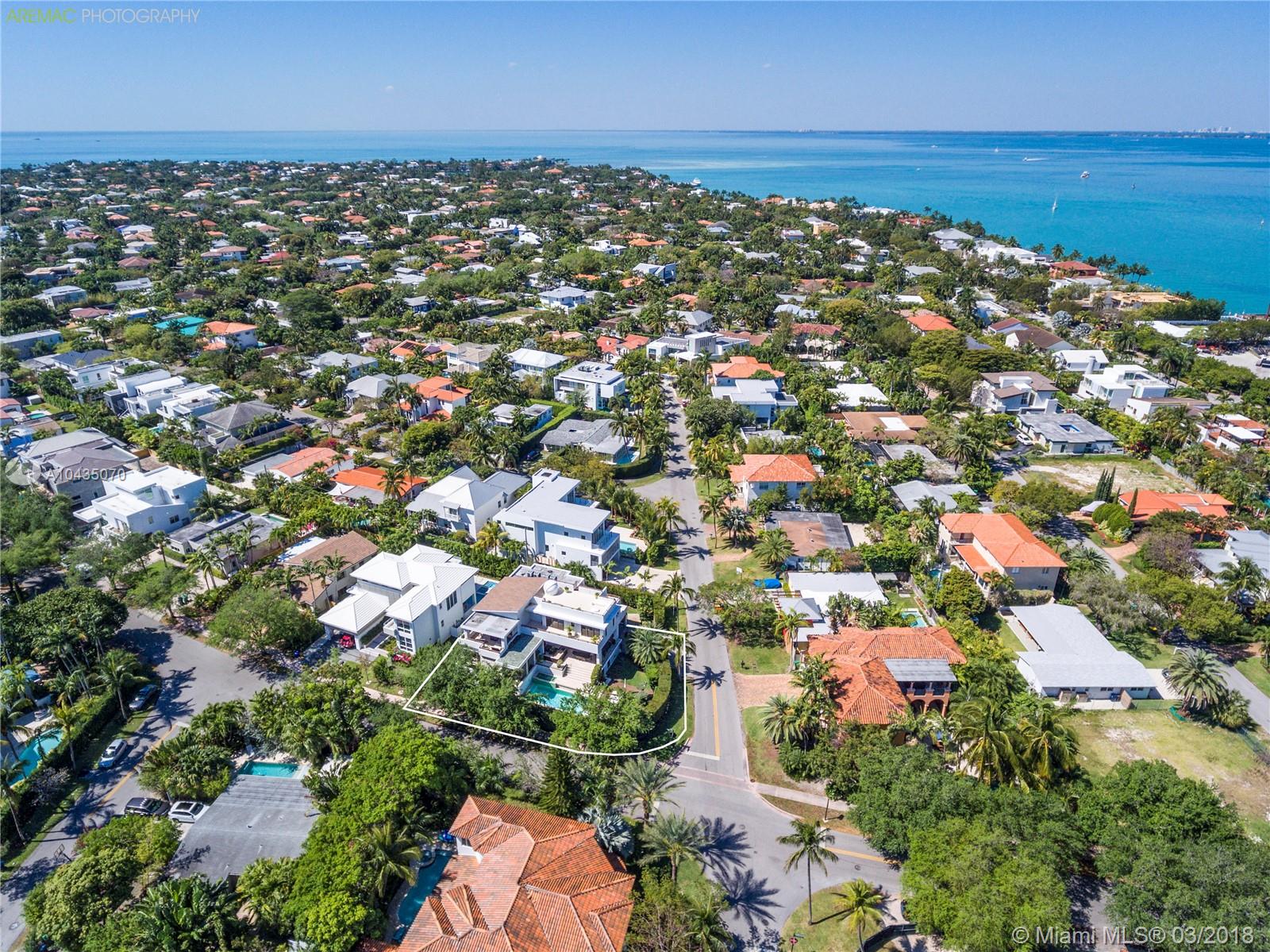 Tropical Isle Homes - Residential