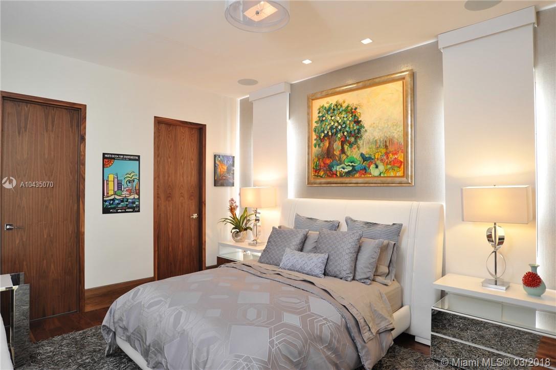 Tropical Isle Homes - Residential