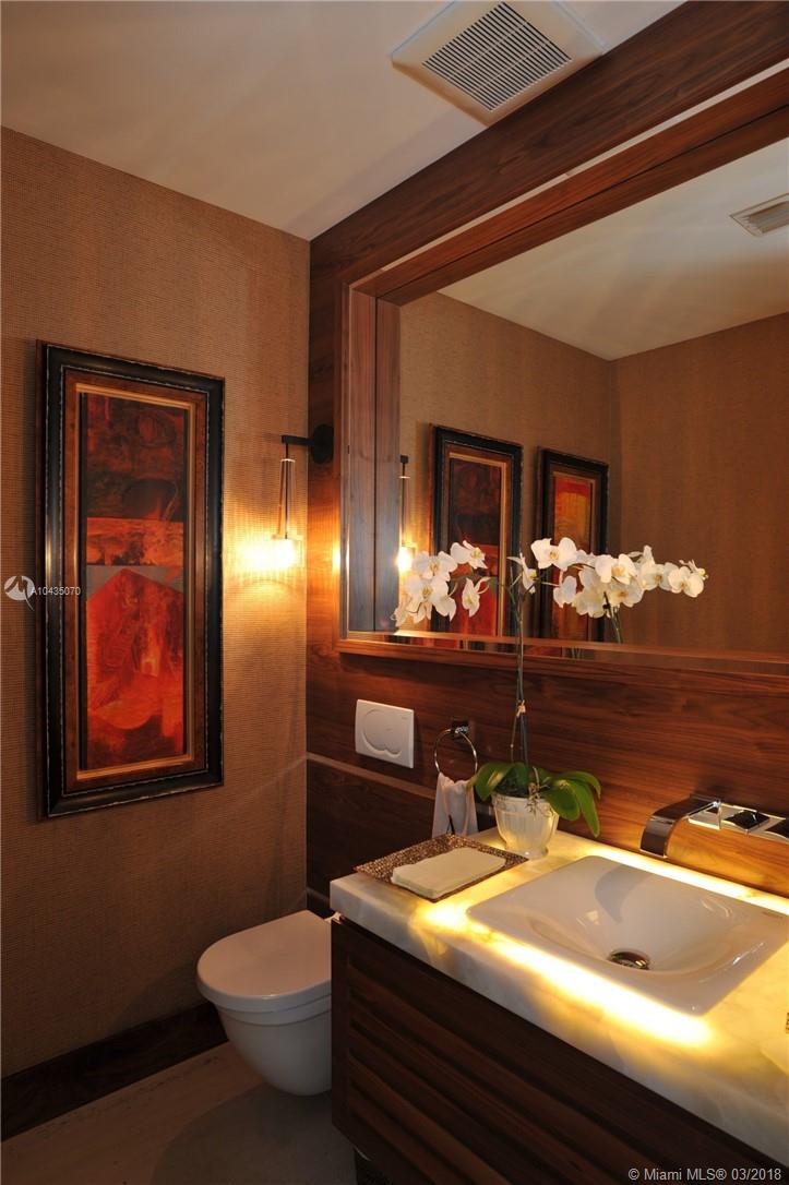 Tropical Isle Homes - Residential