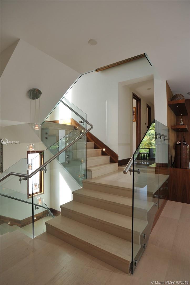 Tropical Isle Homes - Residential