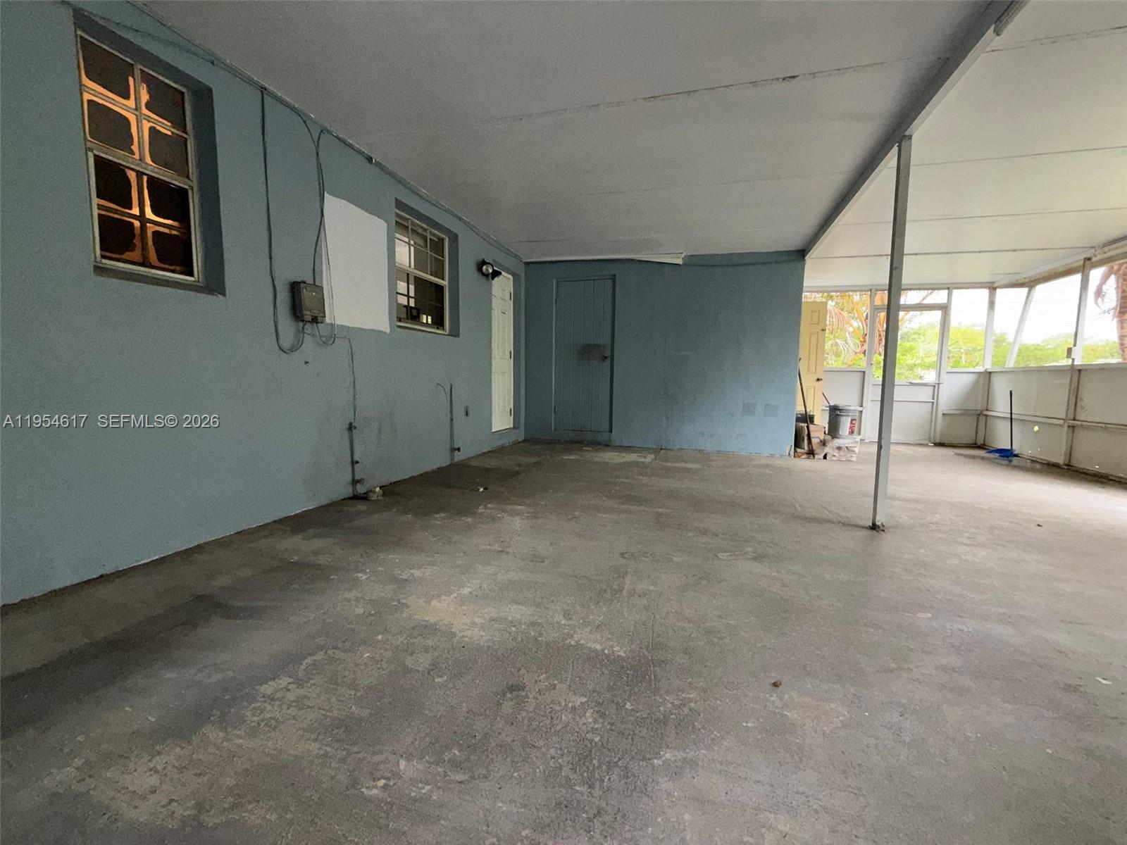 TROPICAL ESTATES 1ST ADDN - Residential