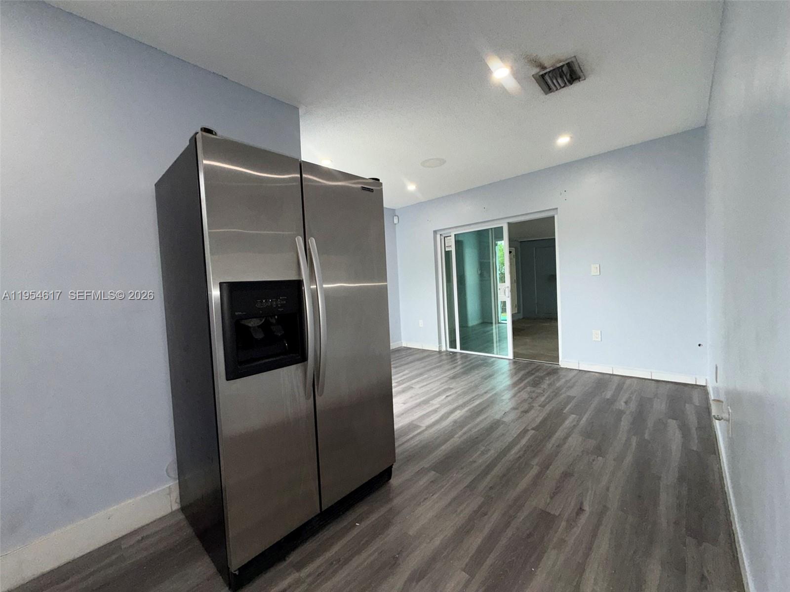 TROPICAL ESTATES 1ST ADDN - Residential