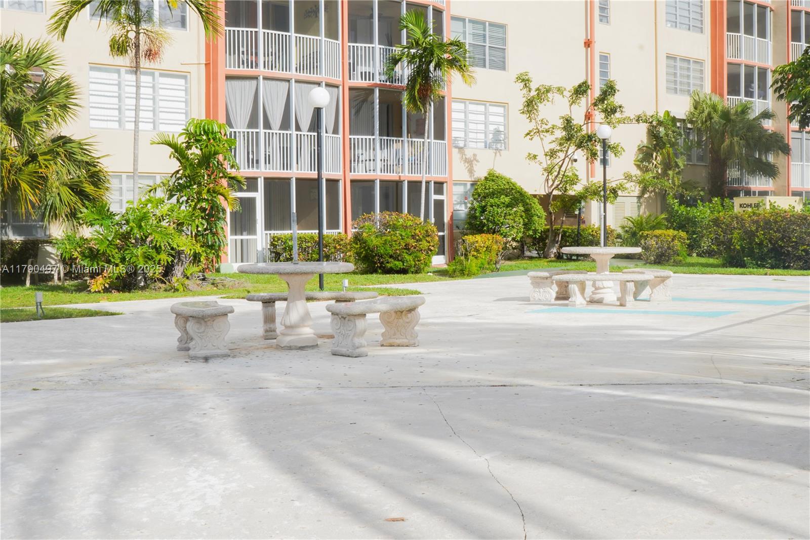 Rental Property at 1770 Ne 191st St 204-1, Miami, Broward County, Florida - Bedrooms: 2 
Bathrooms: 2  - $2,150 MO.