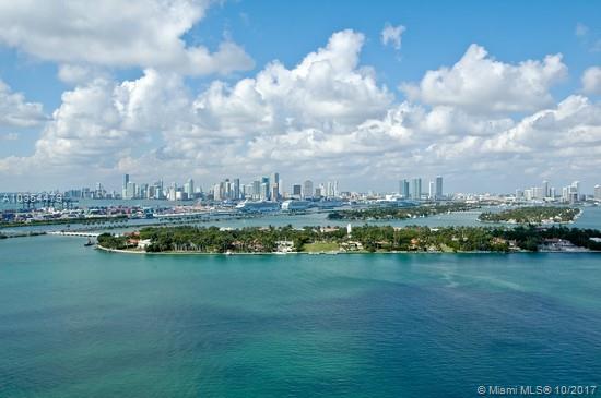 Welcome home to sparkling views of Biscayne Bay, downtown and sunsets! This spacious 2 bedroom, 2 bath condo in the highly coveted West Avenue community is where you want to be! Relax in the comfort of the building's amenities; two pools bayside, pool towel service, delicious poolside restaurant, Salon and Spa and the best convenience store for everything you need! Of course you are just minutes to your favorite grocery stores, coffee shops and Lincoln Mall! 650 West, you new home in South Beach!
