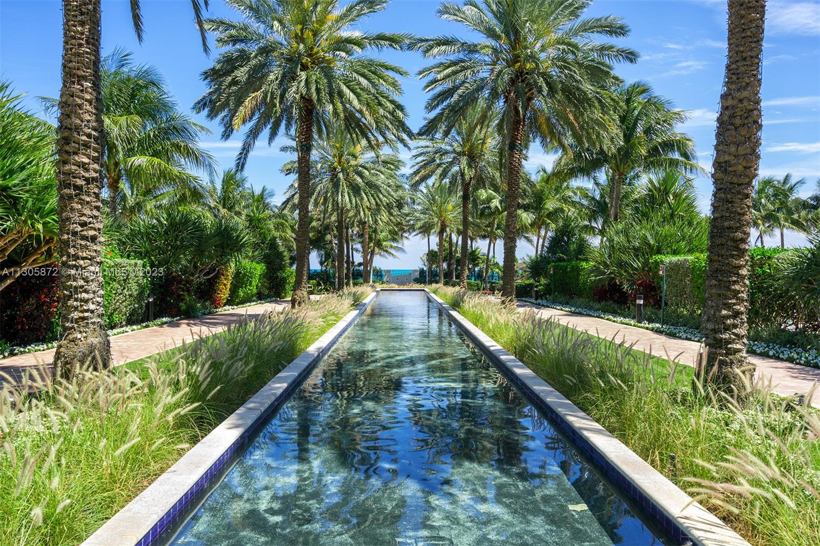 CONTINUUM ON SOUTH BEACH - Residential