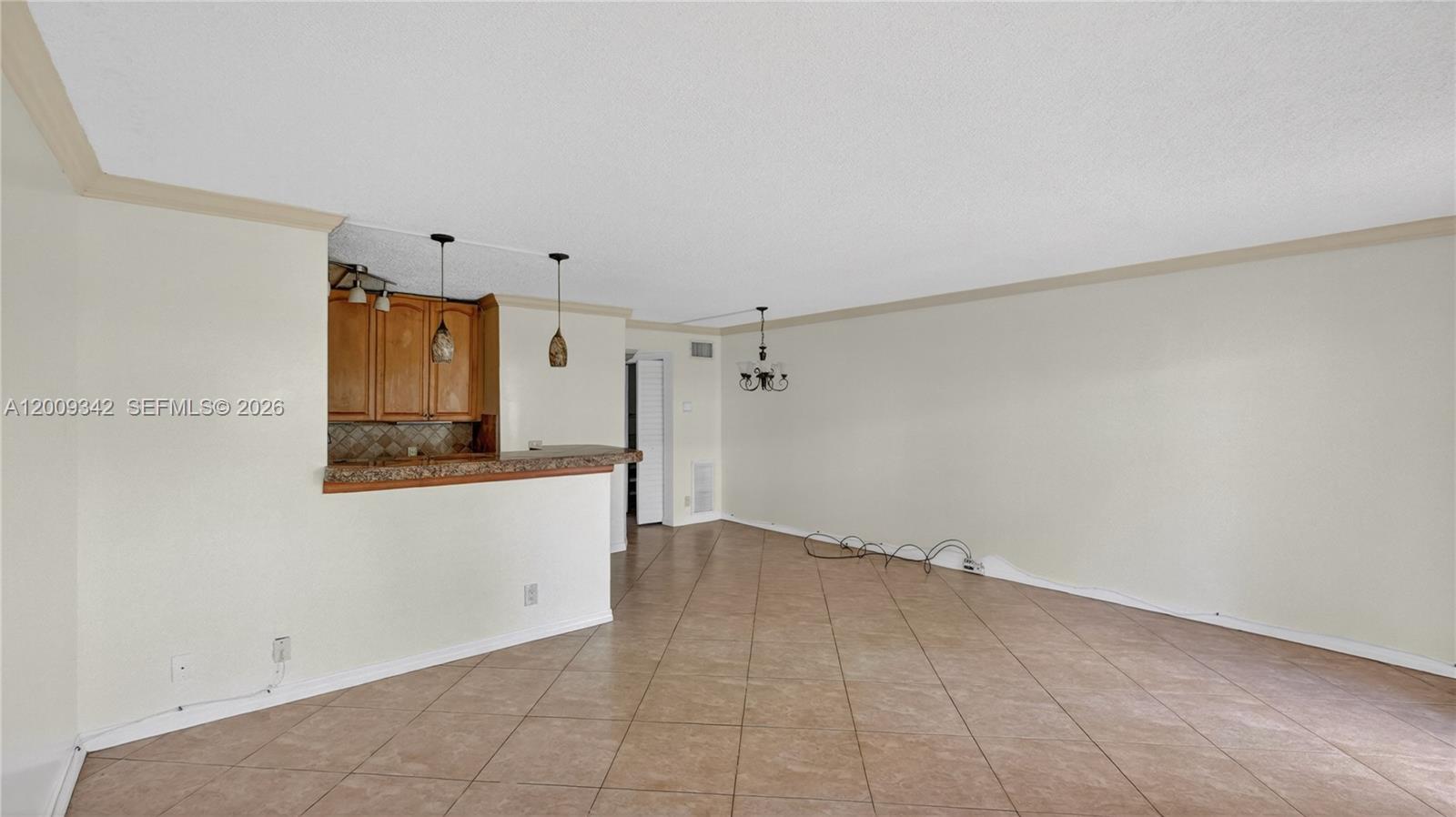 MANSFIELD AT CENTURY VILL - Residential