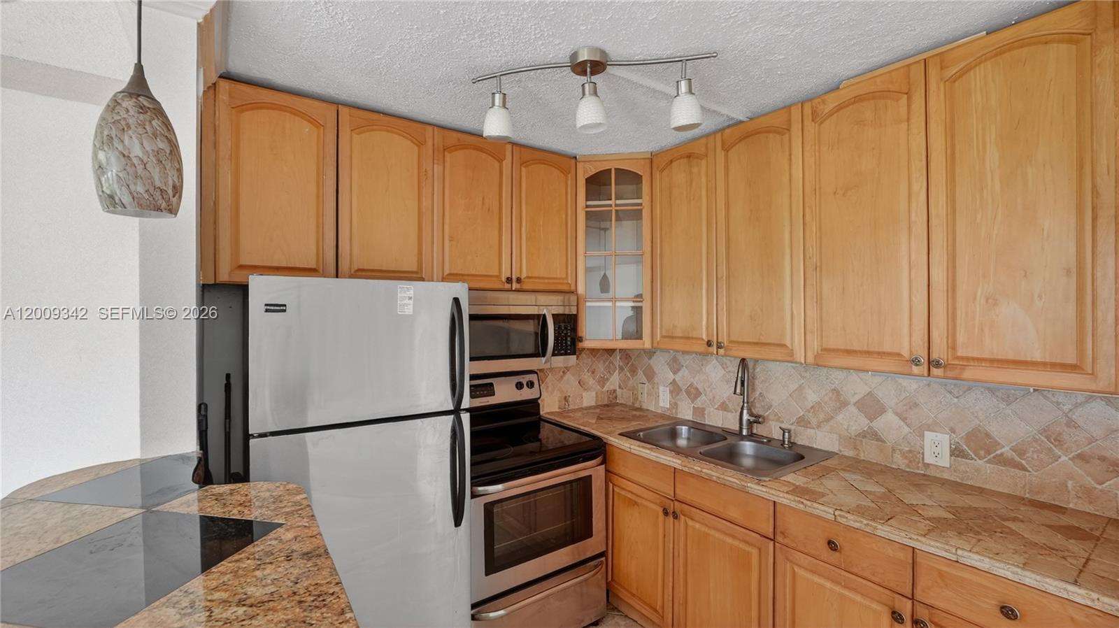 MANSFIELD AT CENTURY VILL - Residential