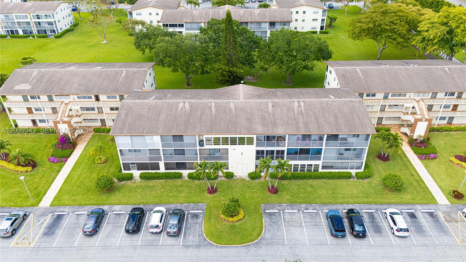 MANSFIELD AT CENTURY VILL - Residential