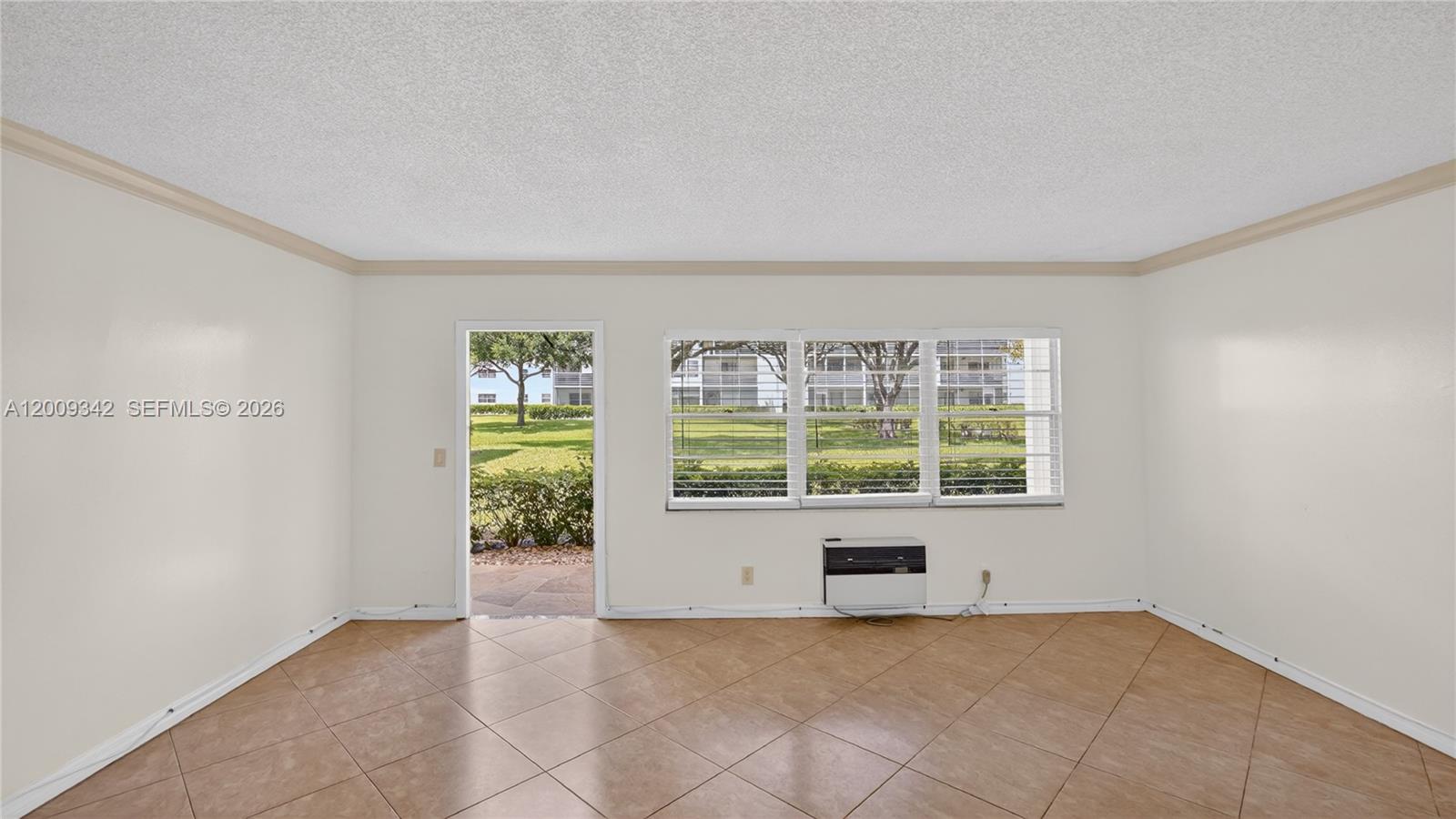 MANSFIELD AT CENTURY VILL - Residential