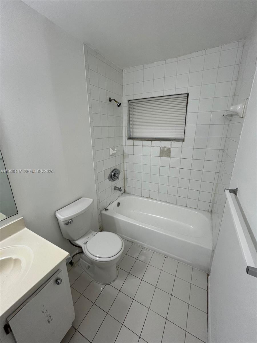 MOWRY VILLAS - Residential Lease