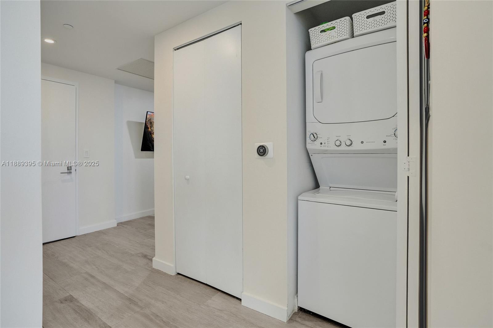 BRICKELL HEIGHTS WEST CON - Residential