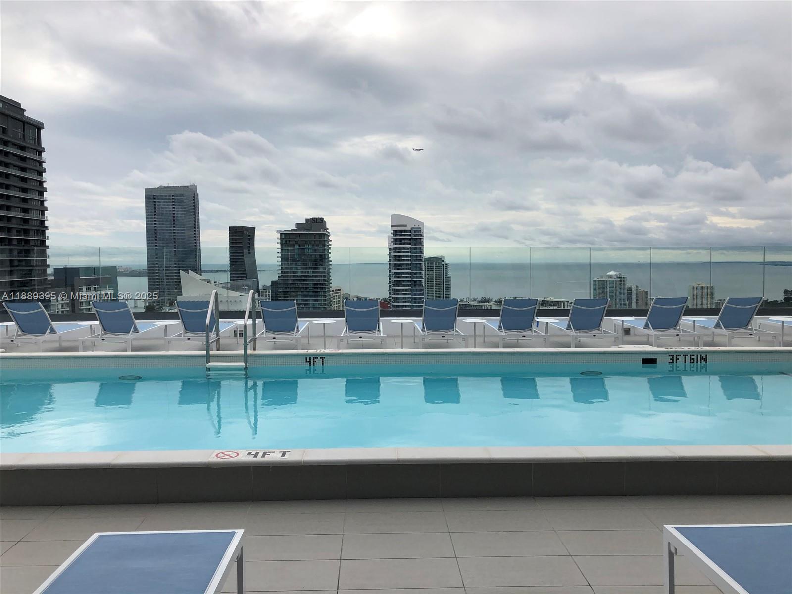 BRICKELL HEIGHTS WEST CON - Residential