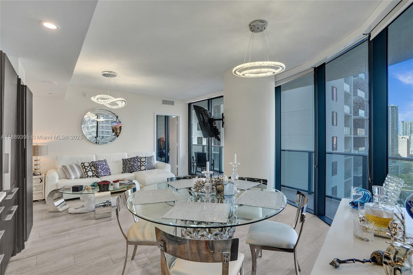 BRICKELL HEIGHTS WEST CON - Residential