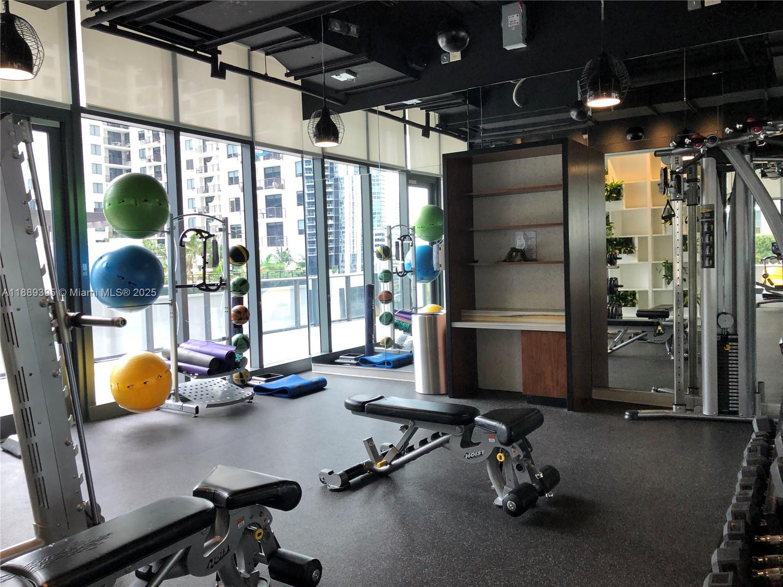 BRICKELL HEIGHTS WEST CON - Residential