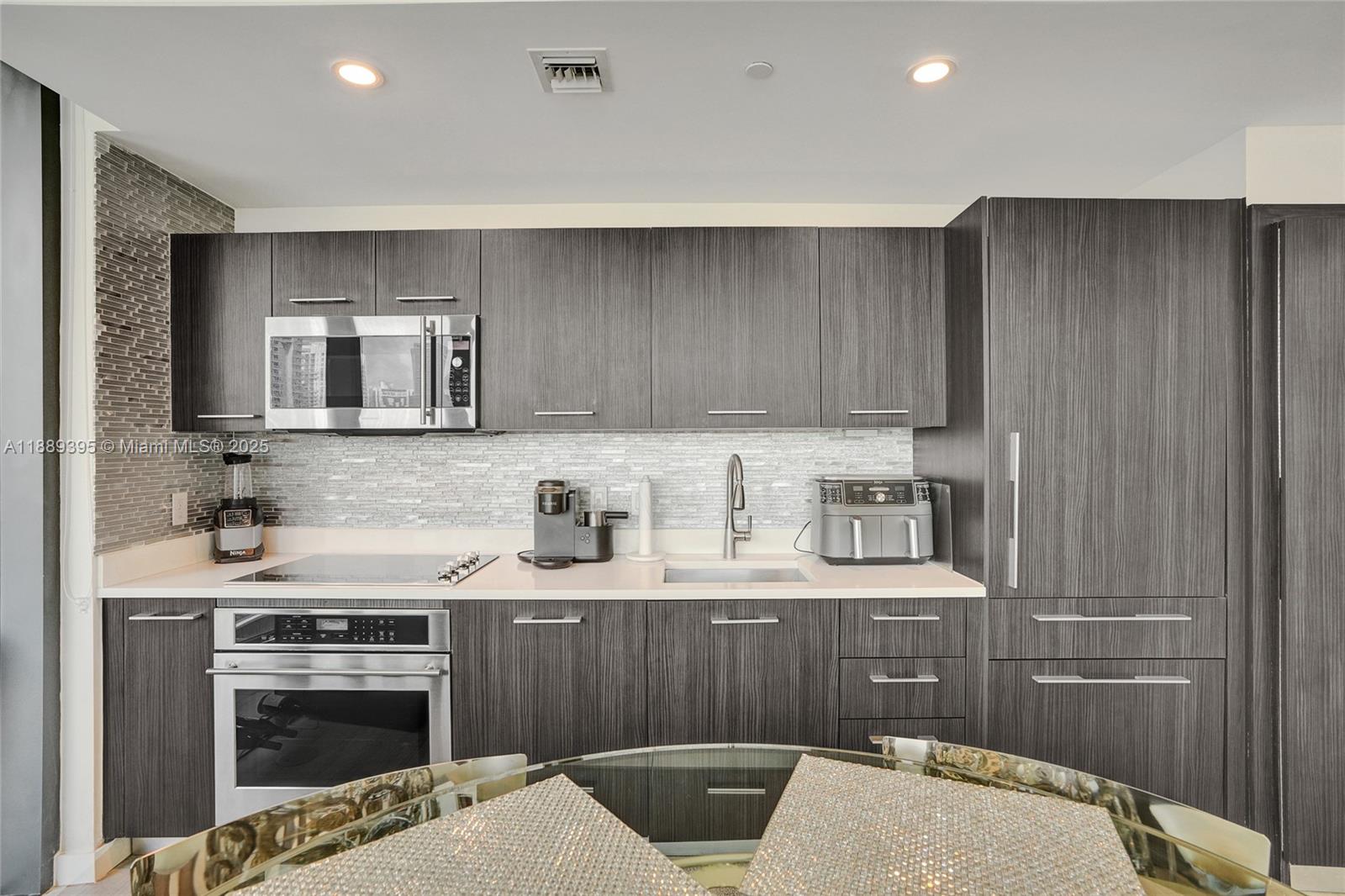 BRICKELL HEIGHTS WEST CON - Residential