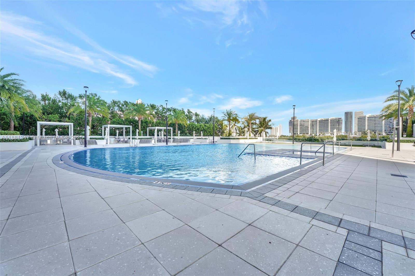 THE PENINSULA CONDO - Residential