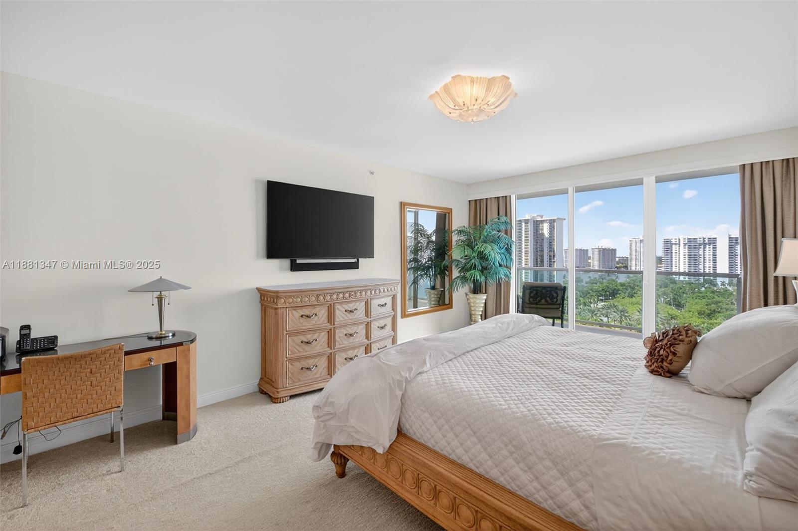 THE PENINSULA CONDO - Residential