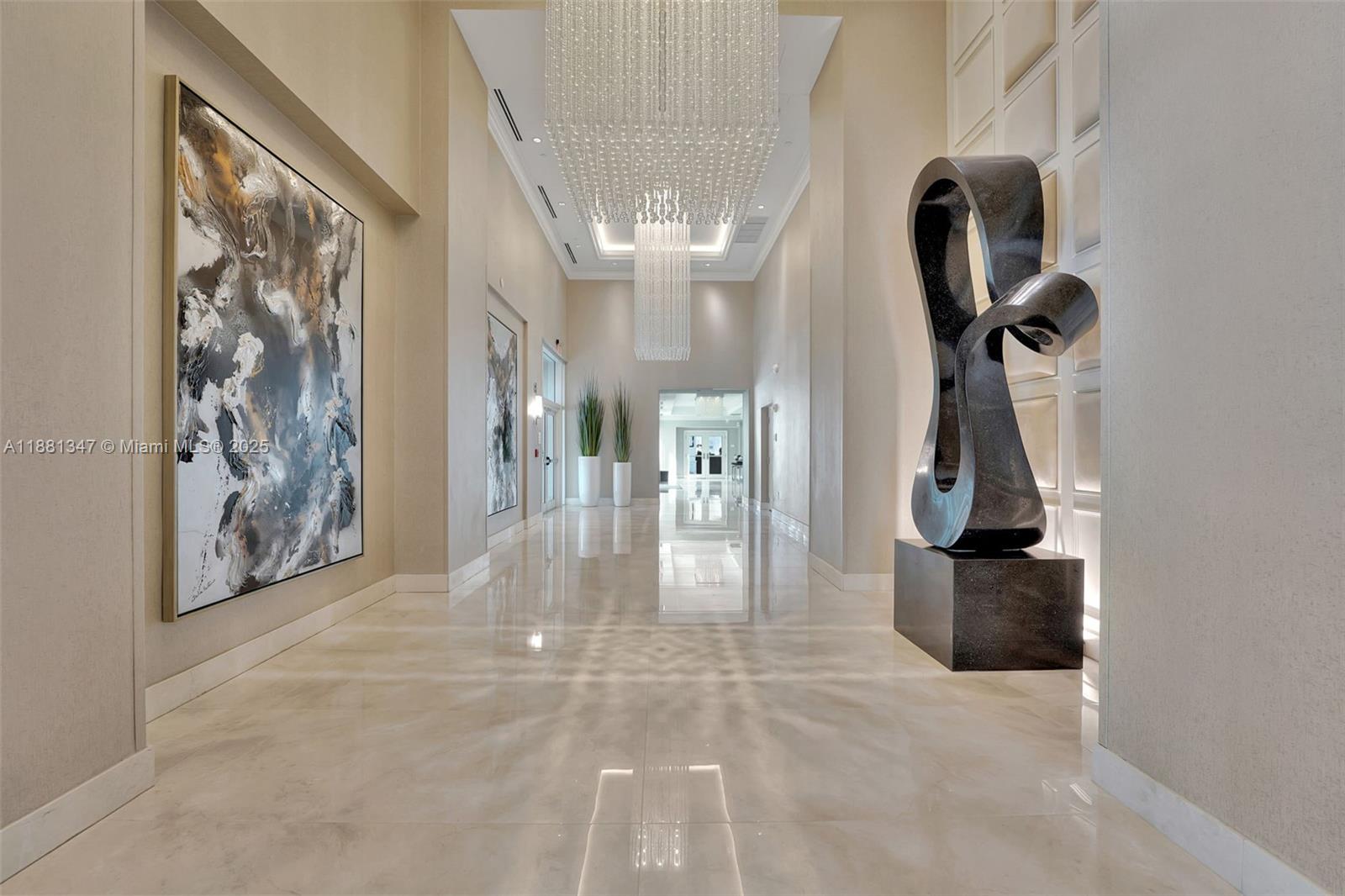 THE PENINSULA CONDO - Residential