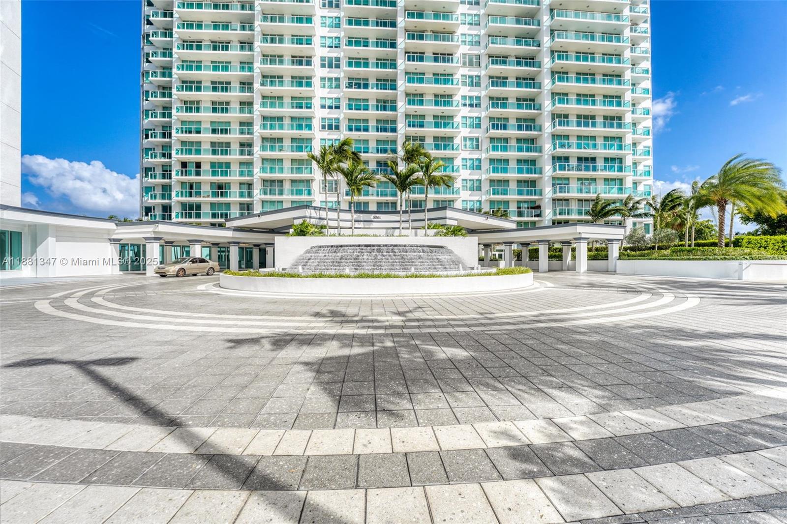 THE PENINSULA CONDO - Residential