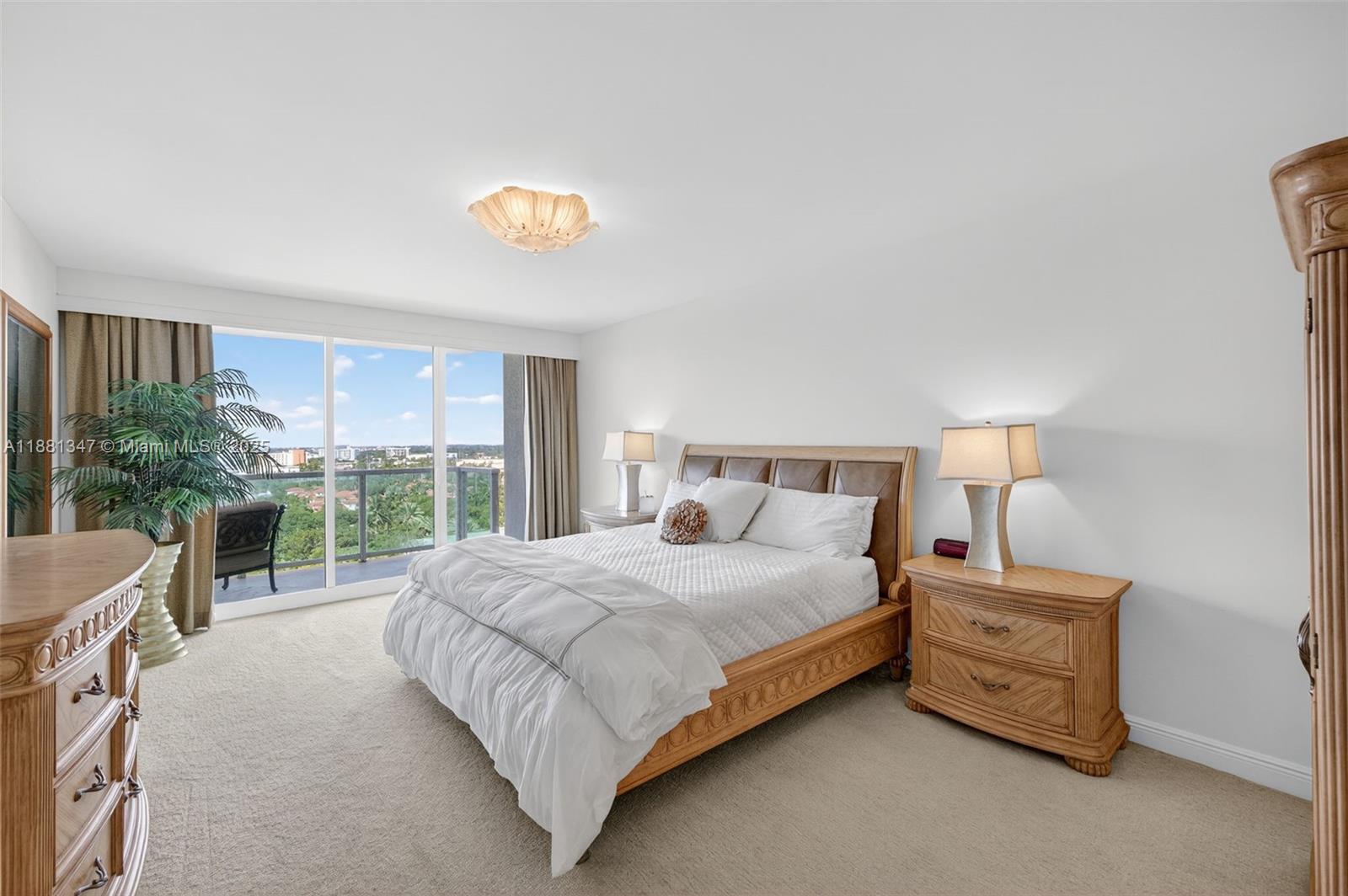 THE PENINSULA CONDO - Residential