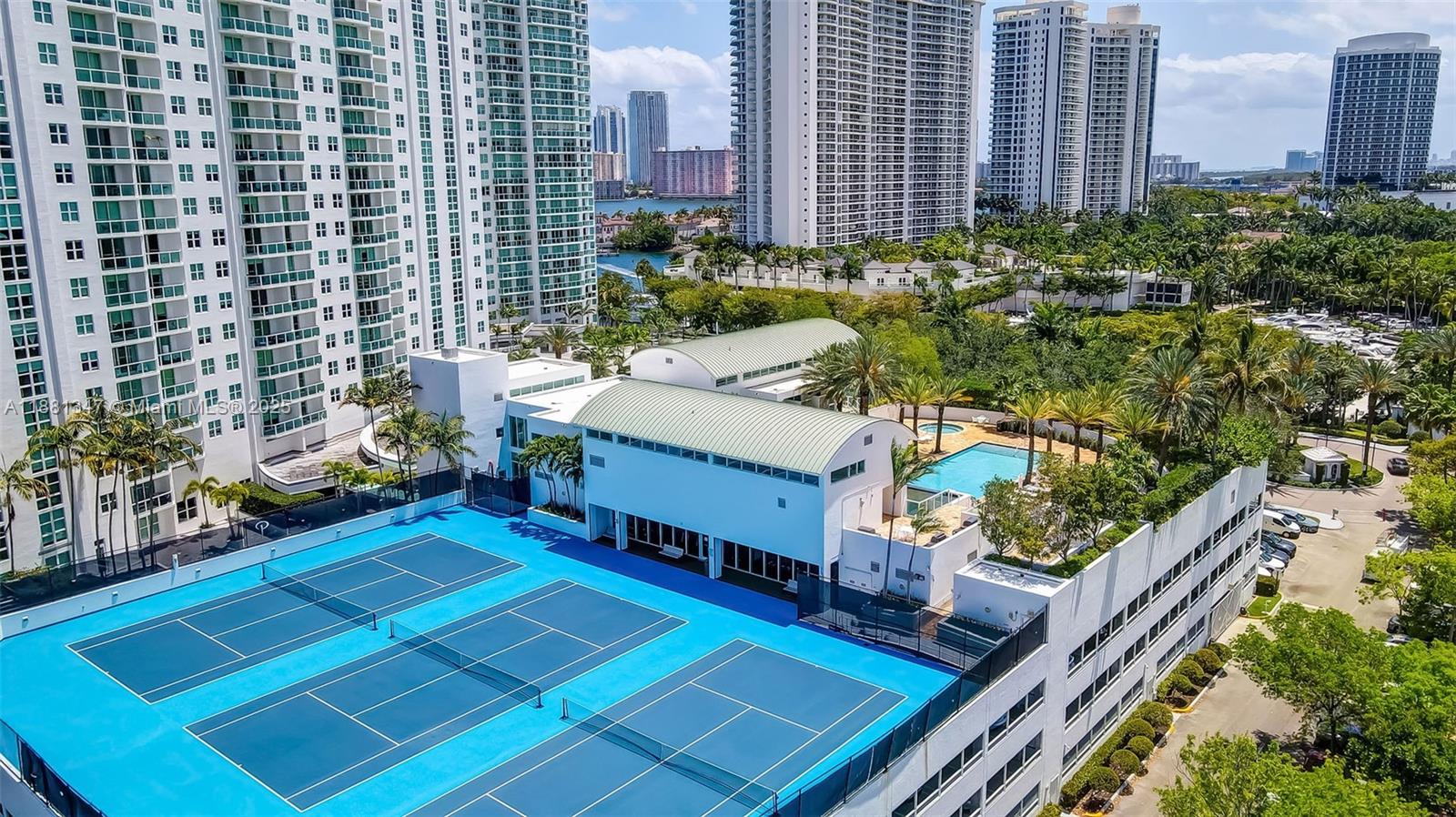 THE PENINSULA CONDO - Residential