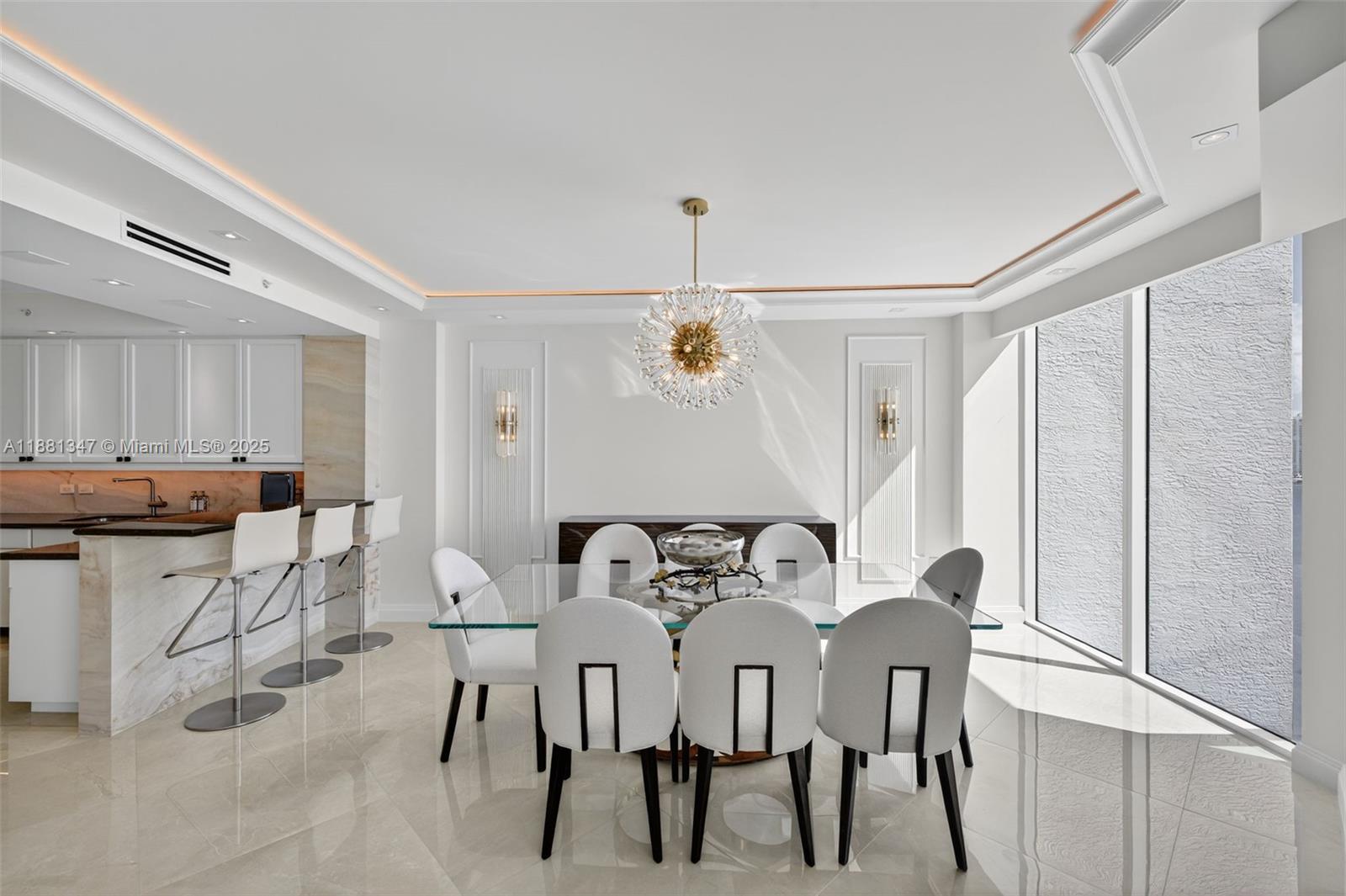 THE PENINSULA CONDO - Residential