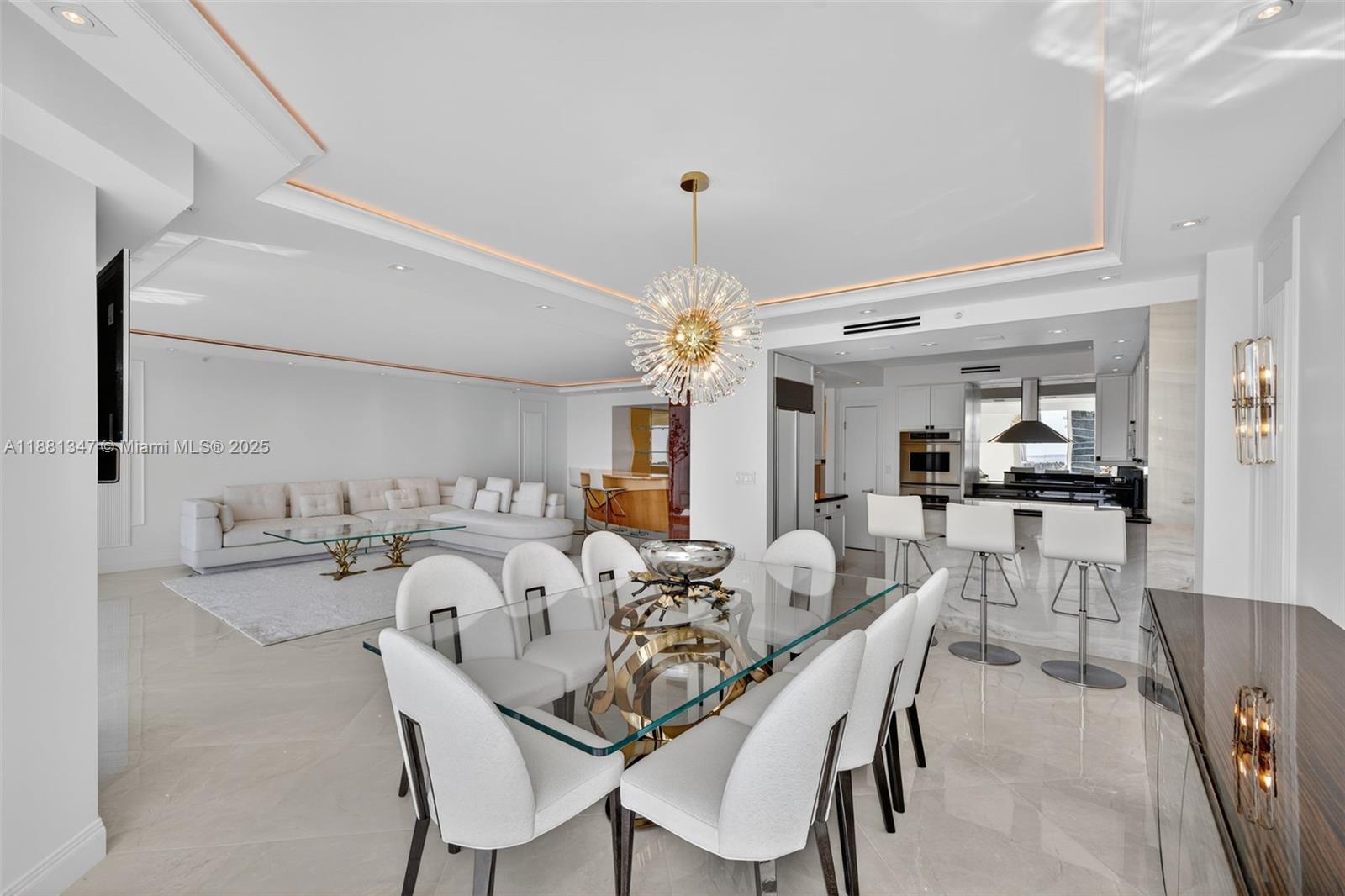 THE PENINSULA CONDO - Residential