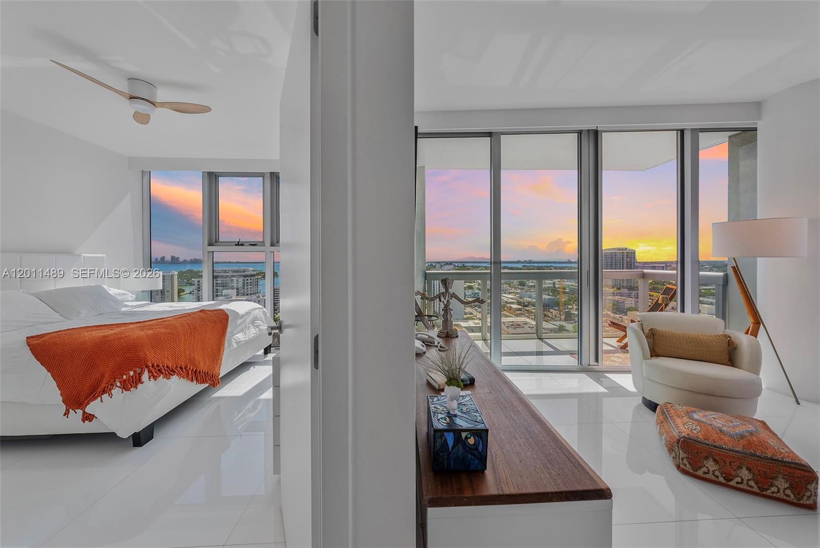 NORTH CARILLON BEACH COND - Residential