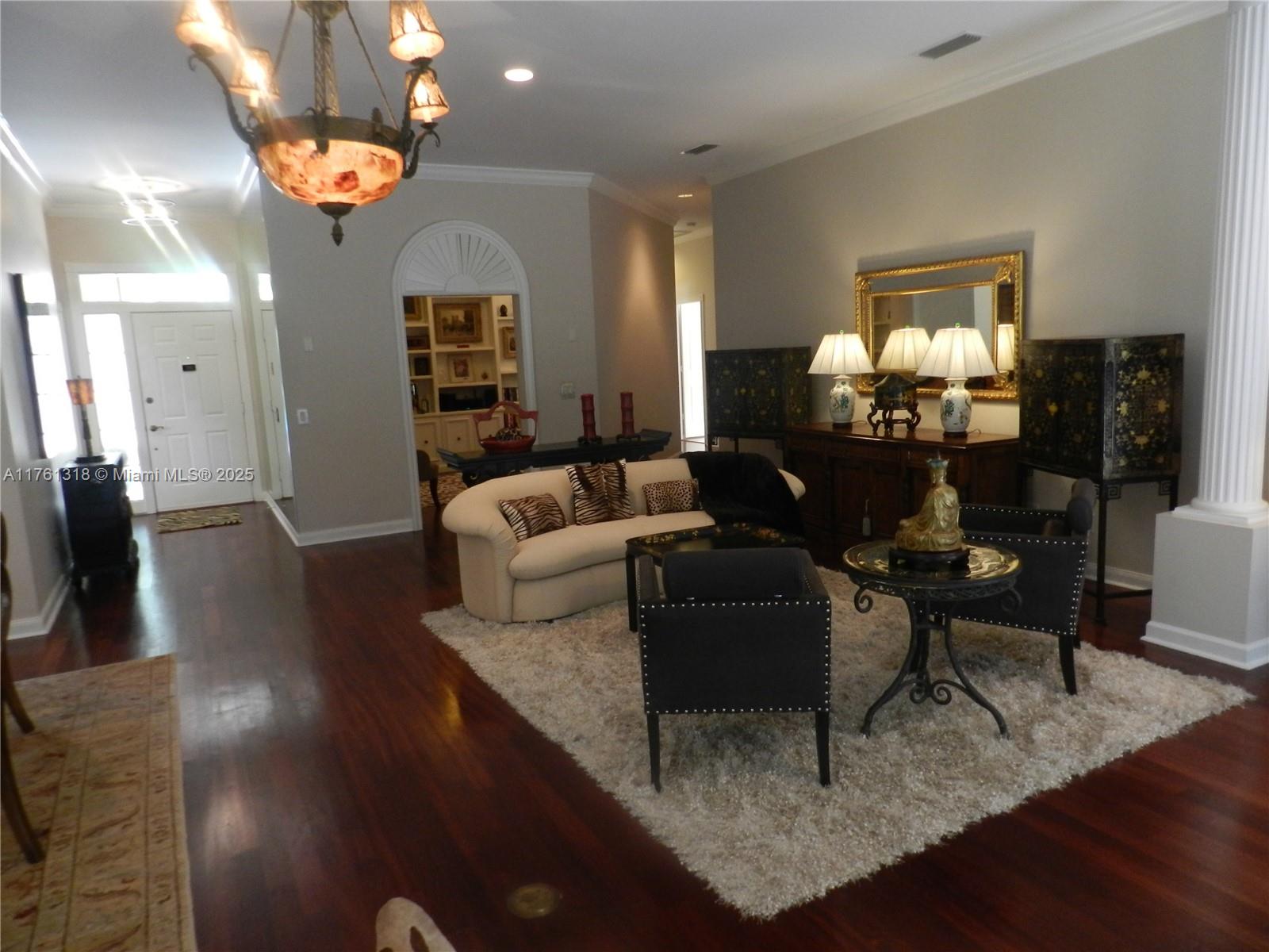 Oaks East - Residential
