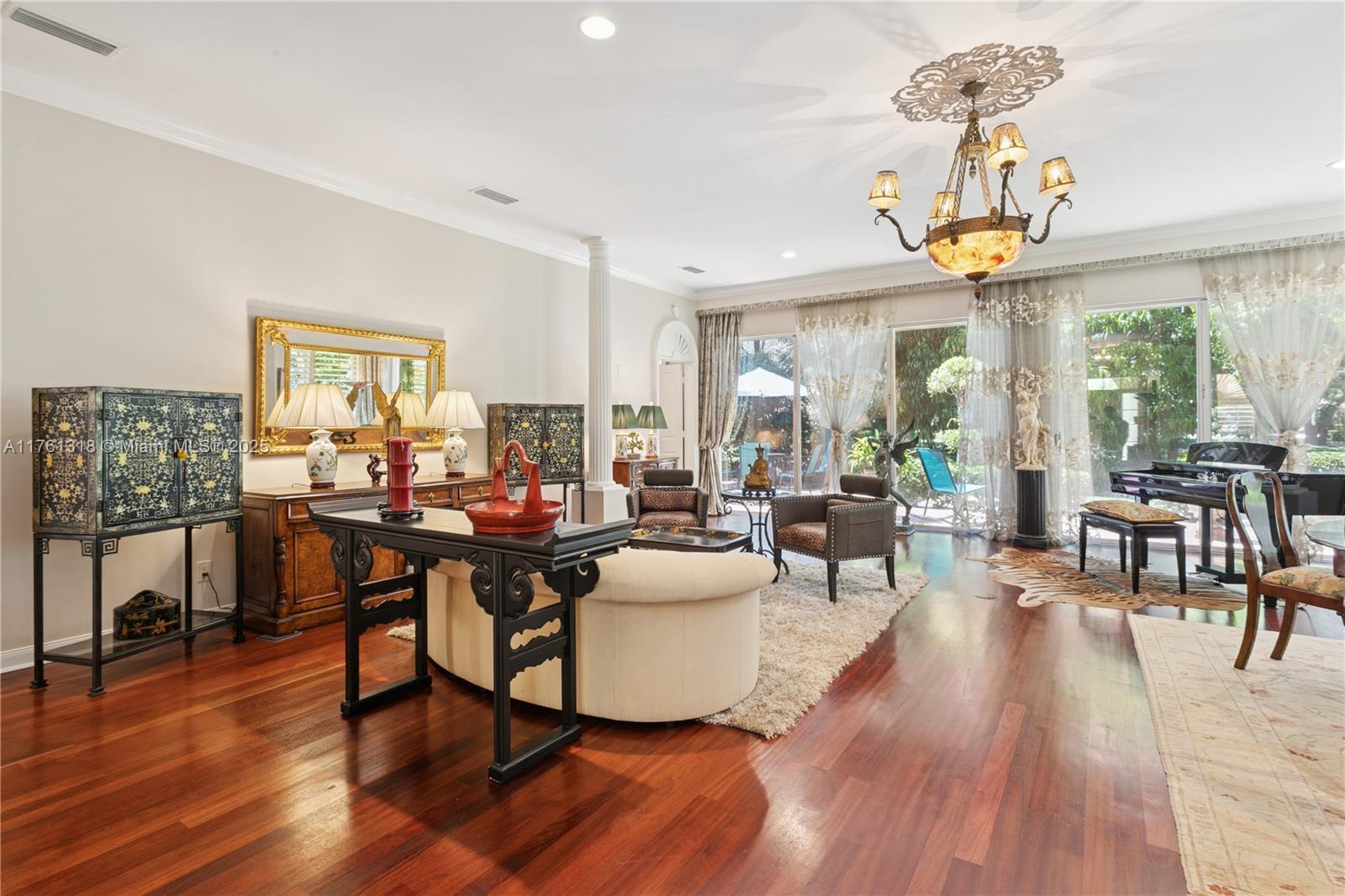 Oaks East - Residential