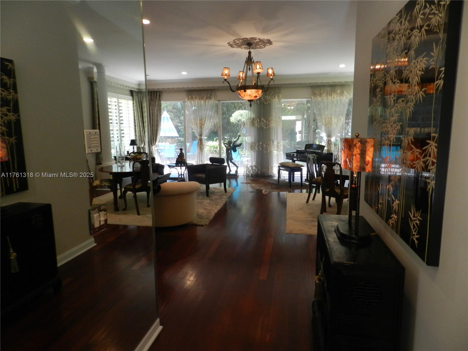 Oaks East - Residential