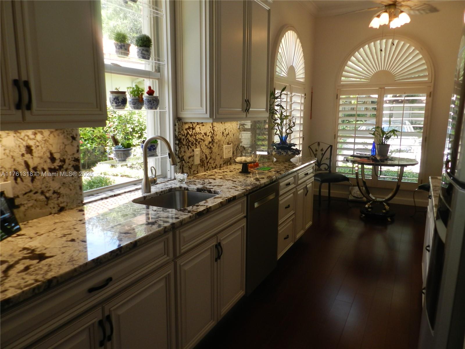 Oaks East - Residential