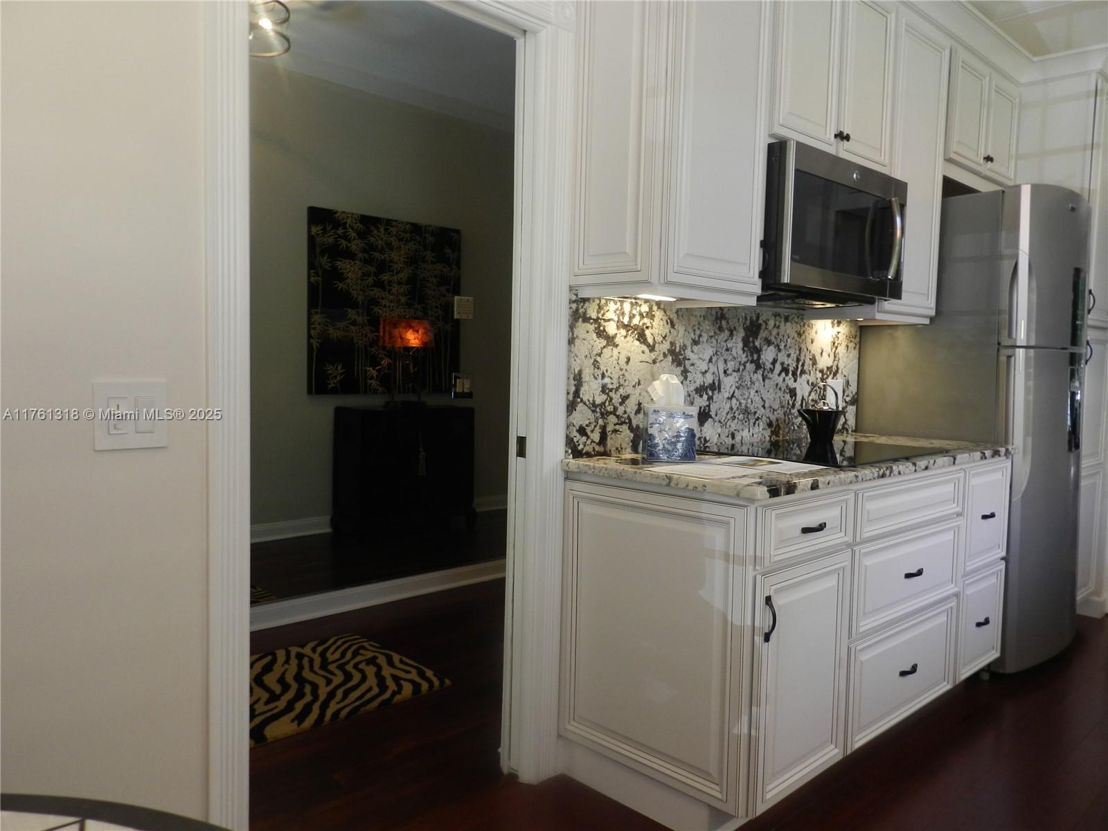 Oaks East - Residential