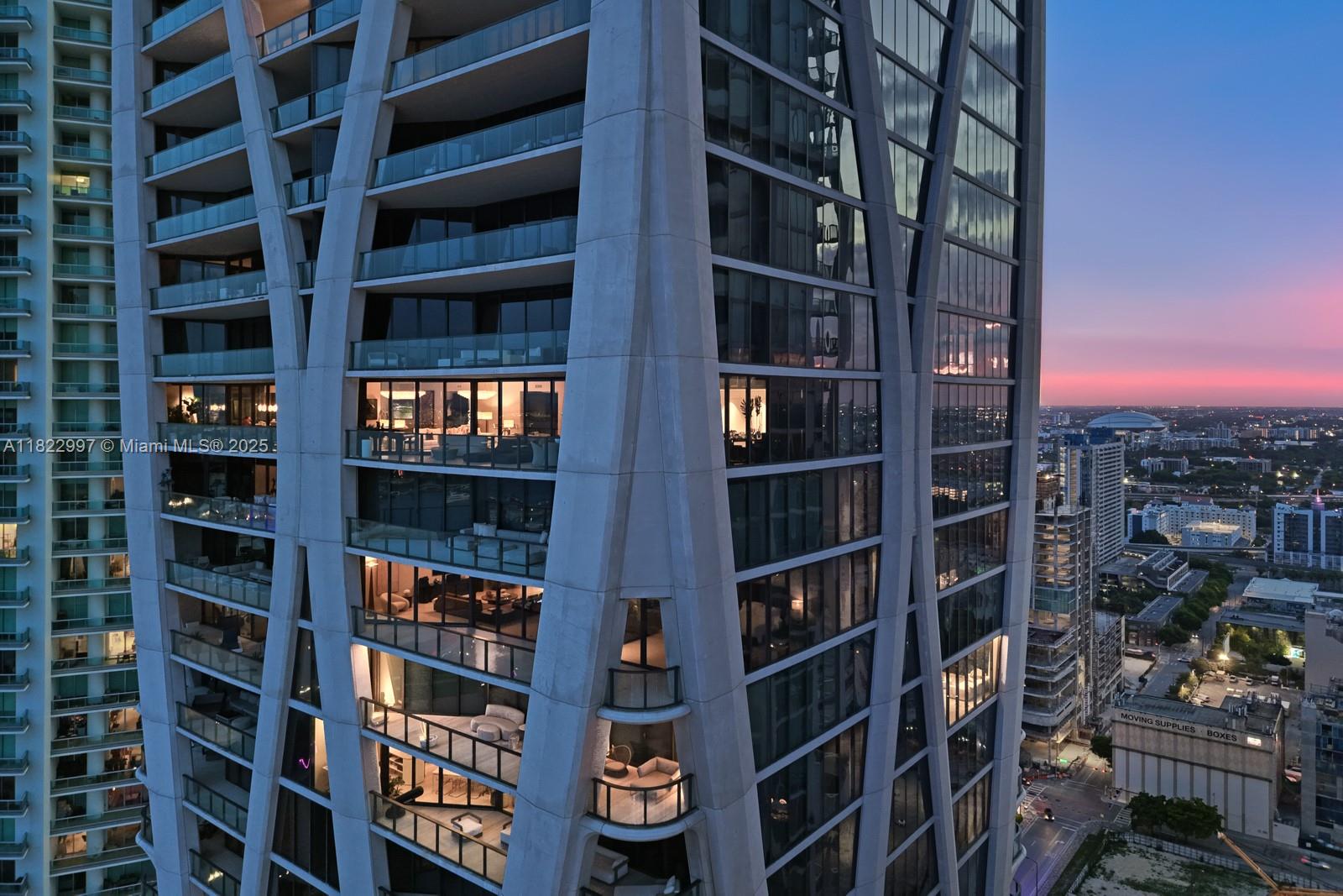 ONE THOUSAND MUSEUM CONDO - Residential