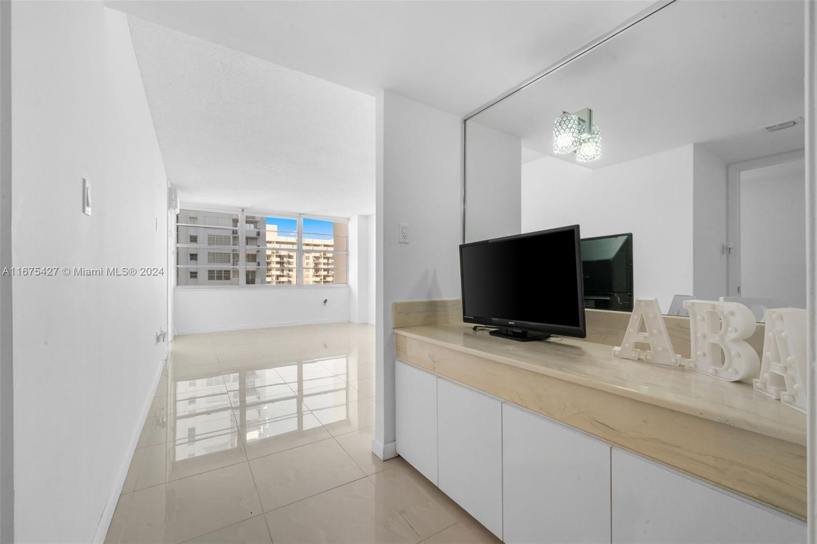 DEL PRADO MARINA - Residential