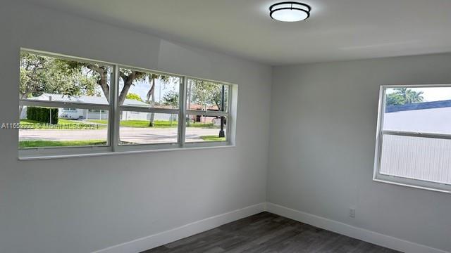Photo 9 of 32 of 10220 Caribbean Blvd house