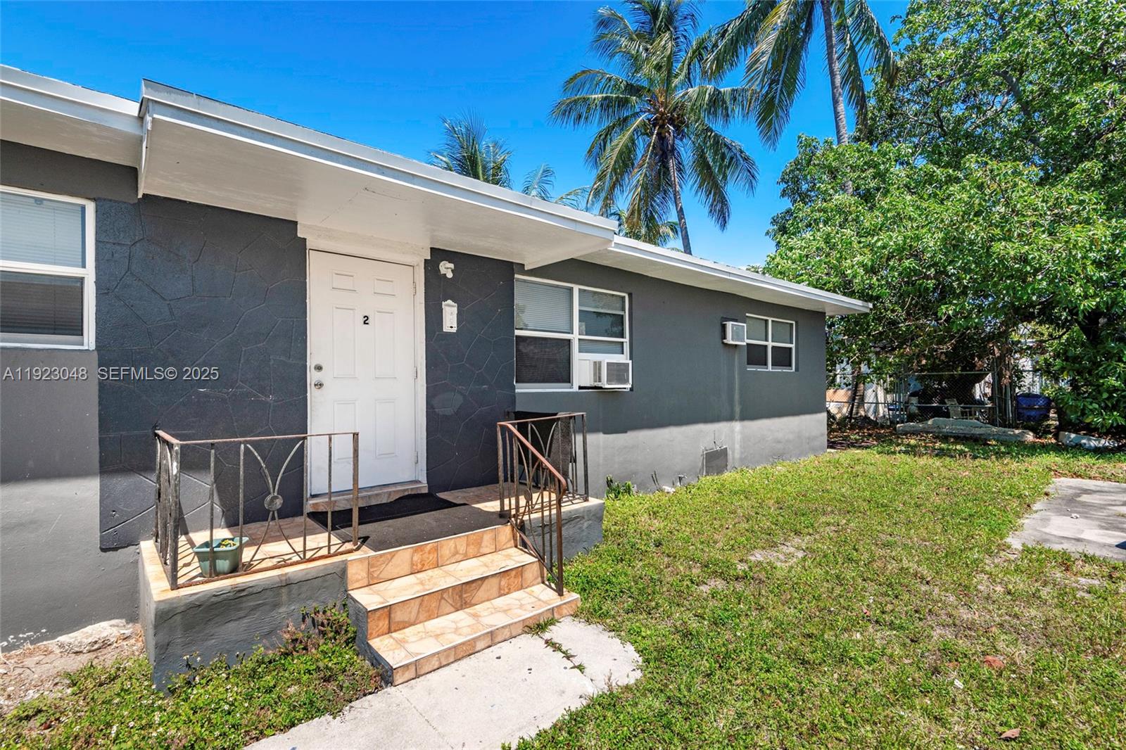 DUPONT SQUARE - Residential Income