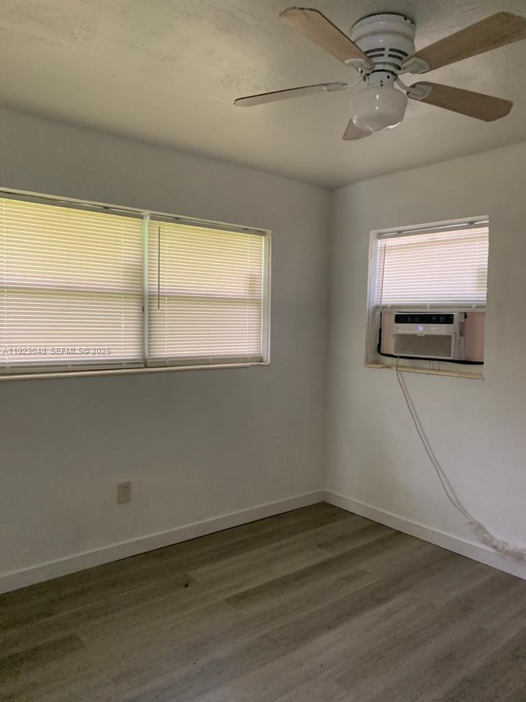 DUPONT SQUARE - Residential Income