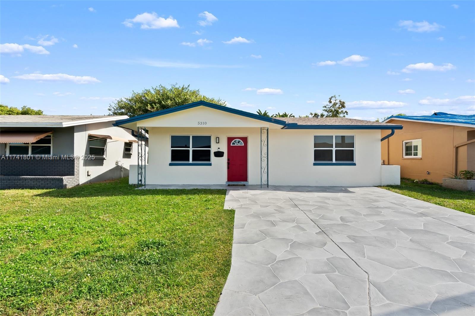 Rental Property at 5310 Nw 49th Ter, Tamarac, Broward County, Florida - Bedrooms: 2 
Bathrooms: 1  - $2,500 MO.