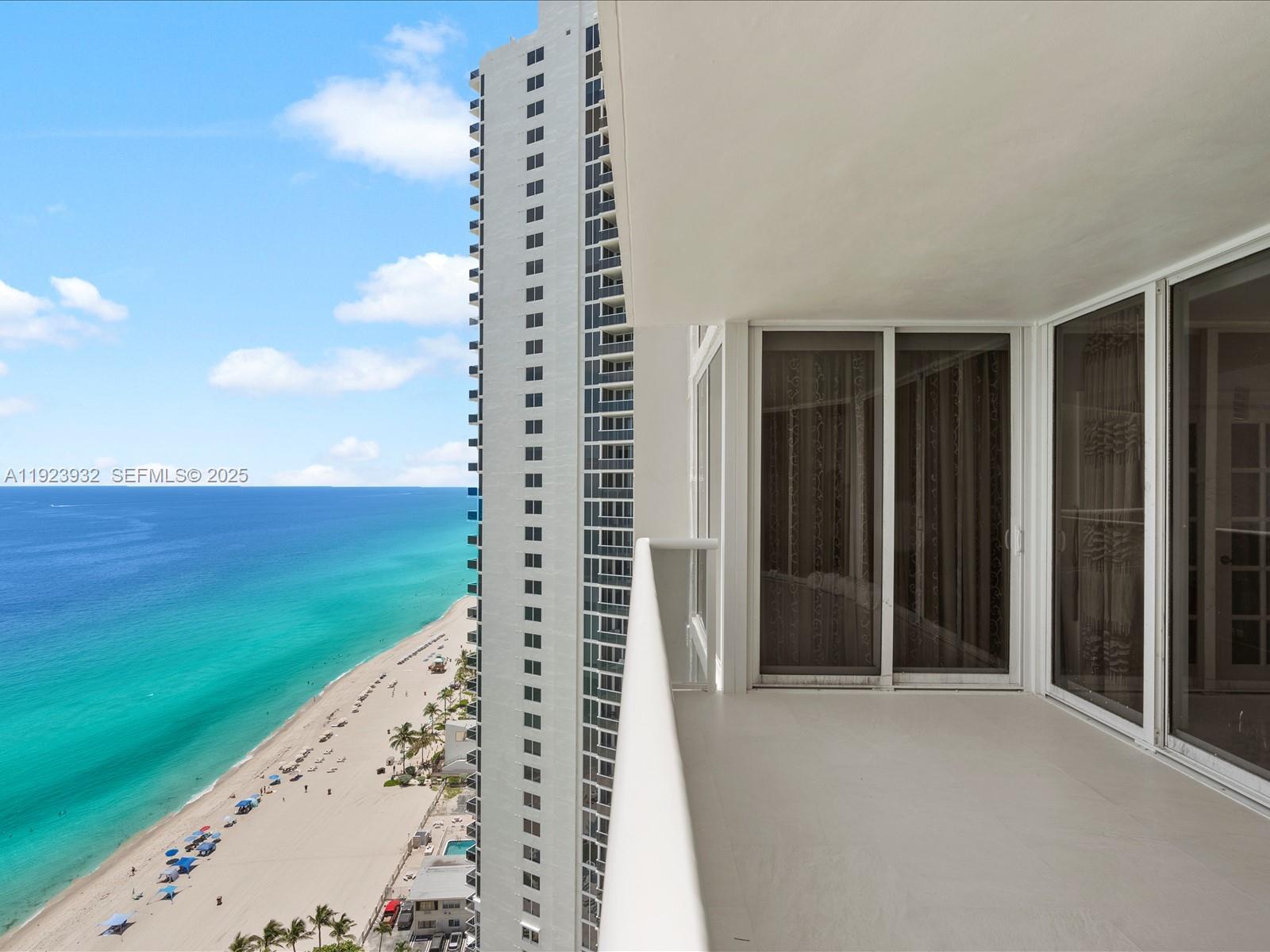 19111 Collins Ave 2503
