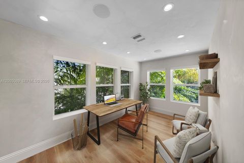 Tiny photo for 130 NE 45th St, Miami, FL 33137 (MLS # A12005089)