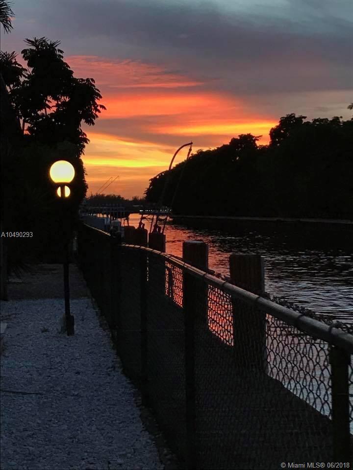 SANDPIPER CONDO - Residential