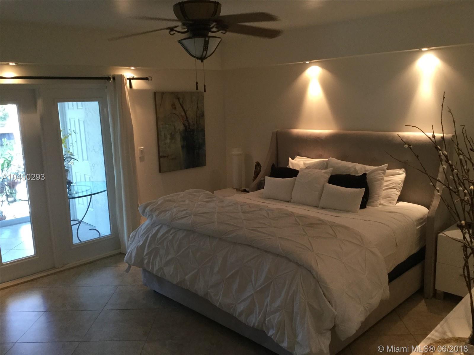 SANDPIPER CONDO - Residential