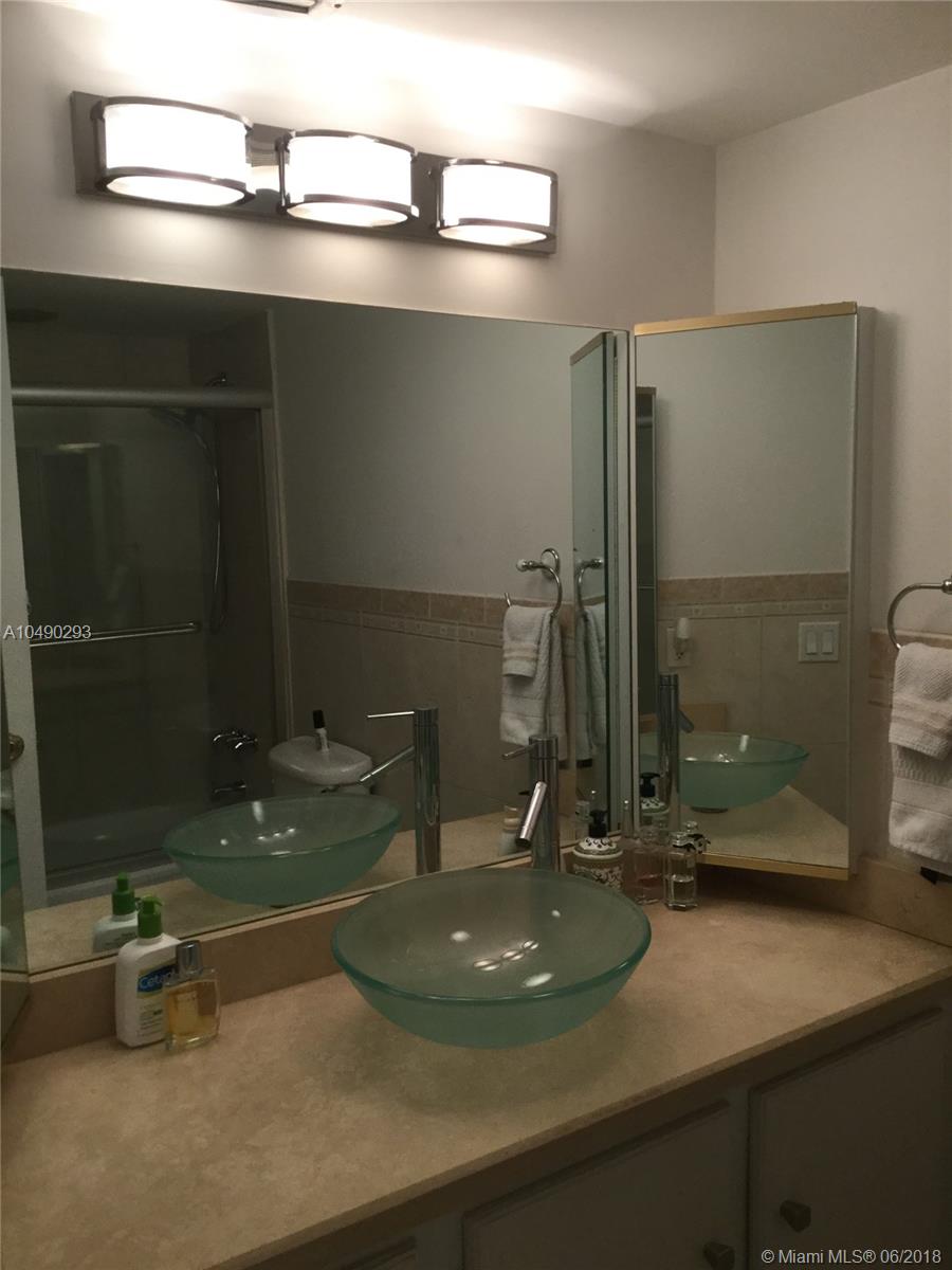 SANDPIPER CONDO - Residential